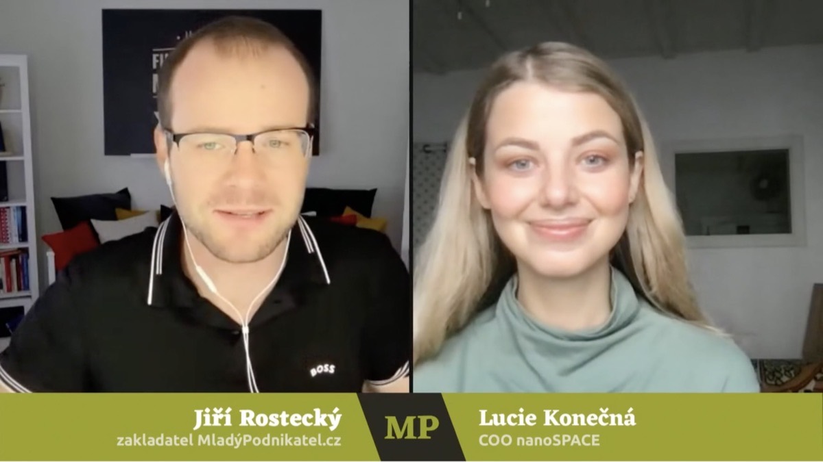 Ze 3 milionů ročně na 150, a potom dolů na 40. Jak se řídí extrémní růst i pád?