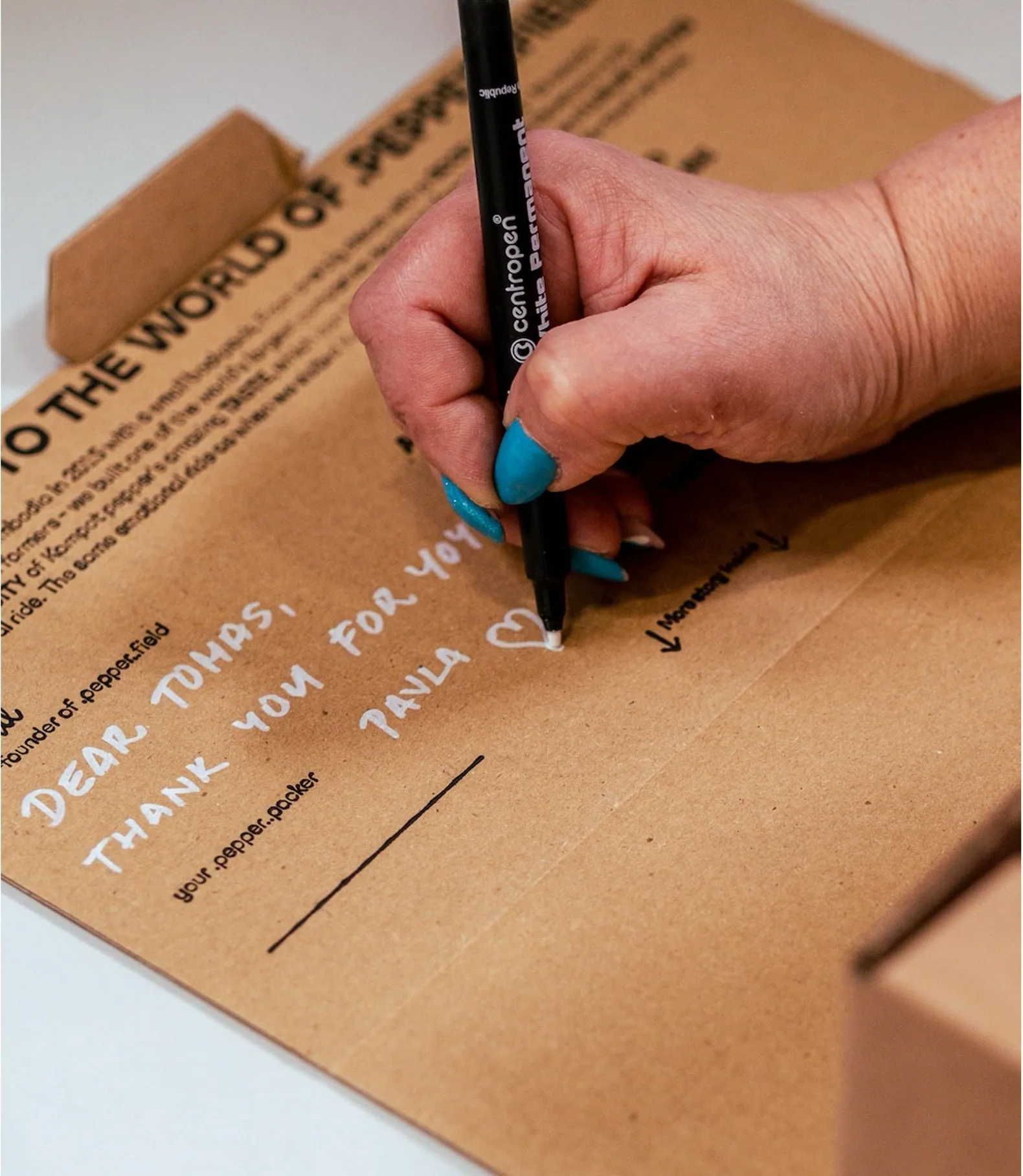 Skladon fulfillment: written message
