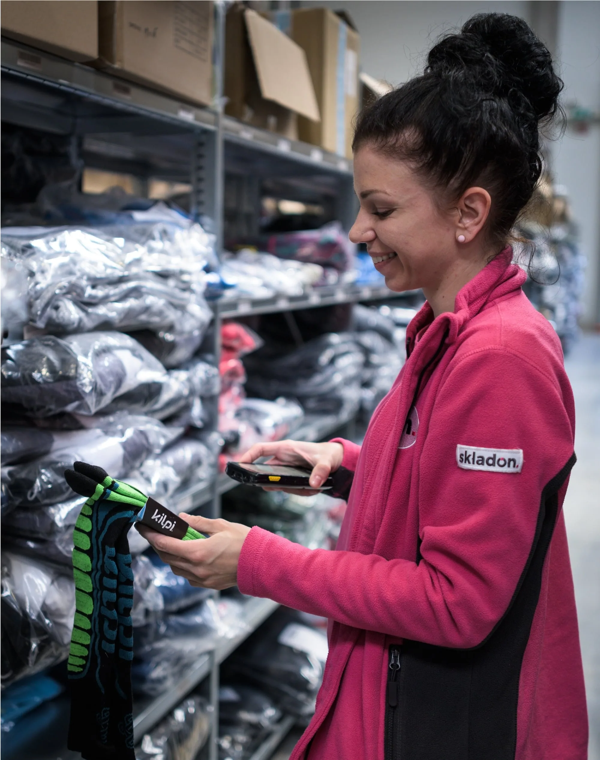 Skladon distribuční centrum – vychystávání